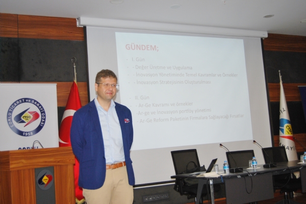 Odamzda "Ar-Ge ve novasyon Eitimi" Gerekleti