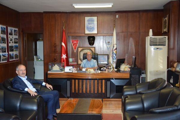 orlu TSO Ynetim Kurulu Bakan brahim Gnlden Marmara Erelisi Belediye  Bakan   brahim Uyana Ziyaret