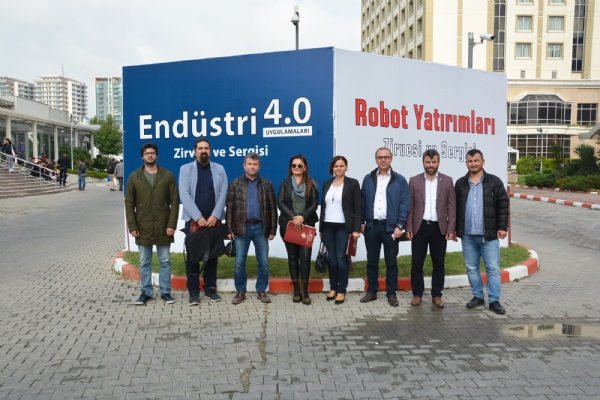 Endstri 4.0 Uygulamalar ile Robot Yatrmlar Zirvesi ve Sergisi´ne Komitelerimiz ve Grup yeleri tirak Etti