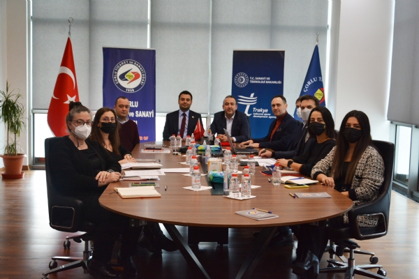 Ynetim Kurulu Bakan zzet Volkan; Trakya Kalknma Ajans le Bir Araya Gelerek  Blgemizde Yaplmas Planlanan Projeler Hakknda stiarede Bulundu