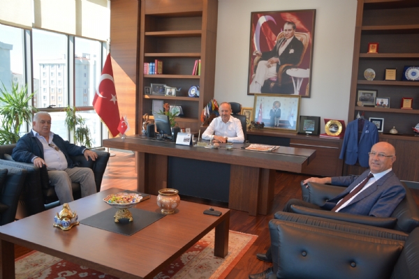 lhan Kurt ve Osman Tunca´dan Ynetim Kurulu Bakanmz brahim Gnl´e Ziyaret