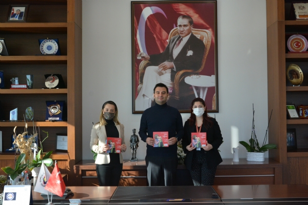LSEV stanbul rtibat Brosu Halkla likiler Ynetmeni Melis Harika Kpe ve Aktif letiim Personeli Nihan zaltun´dan  Odamz Ynetim Kurulu Bakan zzet Volkan´a Ziyaret