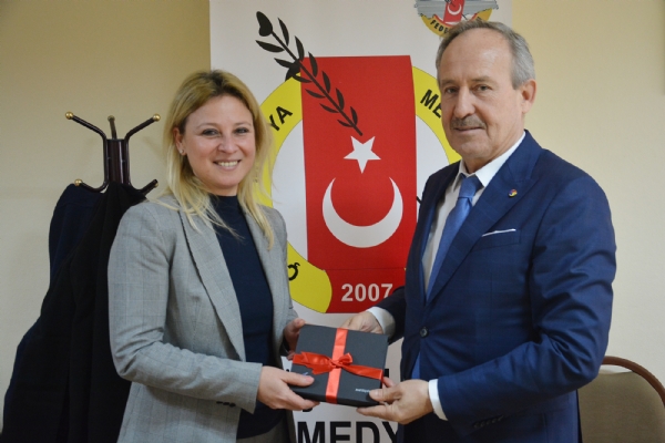 10 Ocak alan Gazeteciler Gn Kutland