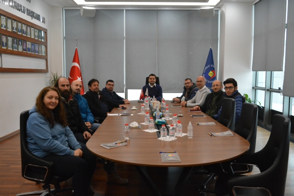 orlu Ticaret ve Sanayi Odas  Ynetim Kurulu Bakan zzet Volkan  ve Meclis yesi Metin Babacan,  iekilik Firmalar ile Toplant Gerekletirdi