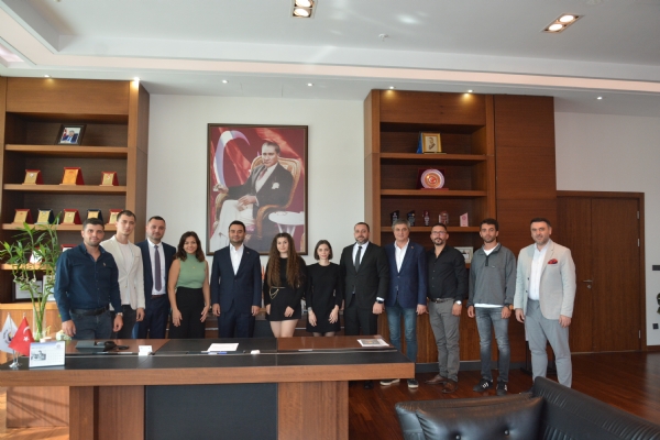 Gen Giriimciler Ynetim Kurulu Bakan zzet Volkan Ziyaret Etti