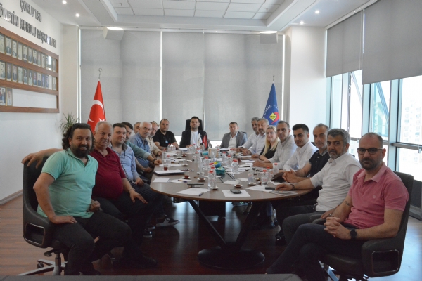 Odamz Ynetim Kurulu Bakan zzet Volkan; Esnaf ve Sanatkarlar Odas Bakan Murat Turna  ve ehrin Elileri le Bir Araya Geldi