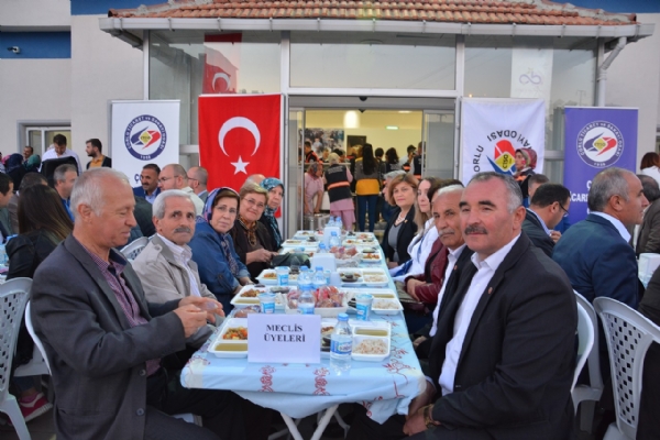 Odamz Tarafndan ftar Yemei Organizasyonu Gerekleti