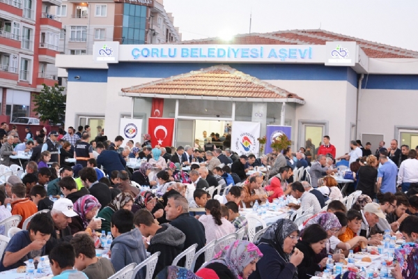 Odamz Tarafndan ftar Yemei Organizasyonu Gerekleti