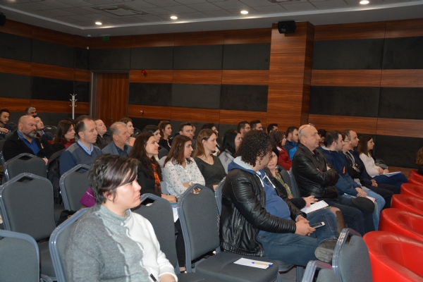D Ticaret Bilgilendirme Semineri Ticaret Bakanl ve TOBB Koordinasyonluunda Youn Katlmla Gerekleti