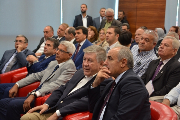 orlu TSOda "6736 Sayl Baz Alacaklarn Yeniden Yaplandrlmasna likin Kanun Hakknda Bilgilendirme Toplants Dzenlendi