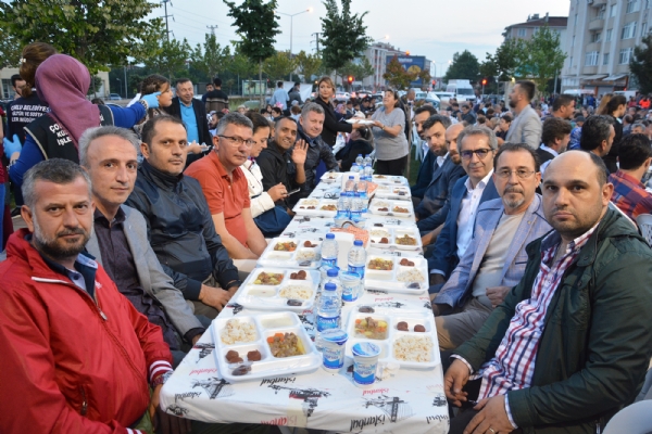 Odamz Tarafndan ftar Yemei Organizasyonu Gerekleti