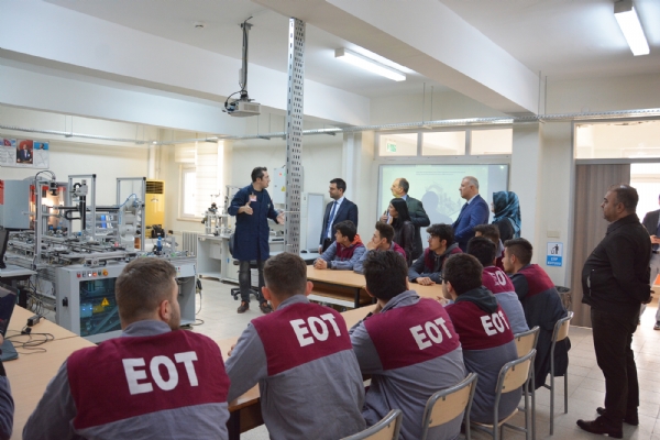 Odamz Ynetimi orlu Ahi Evran Mesleki ve Teknik Anadolu Lisesi´ne Ziyarette Bulundu