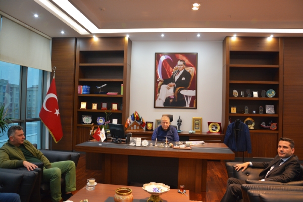 Lifeport Hospital orlu Genel Mdr Yua Saldray Saltolu´ndan Enis Sln´e Ziyaret