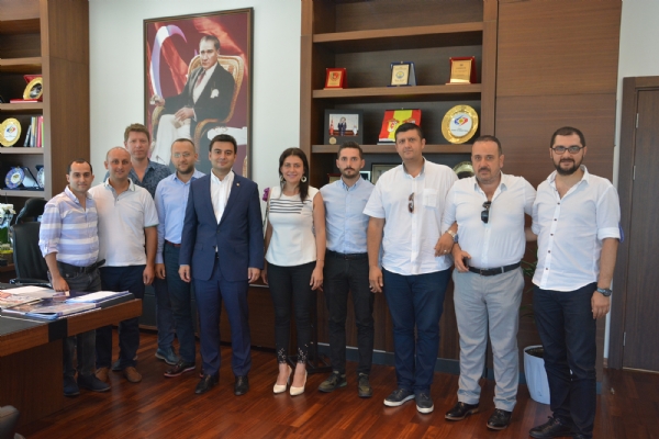 TOBB Tekirda l Gen Giriimciler Kurulundan Odamz Ynetim Kurulu Bakan zzet Volkan´a Ziyaret