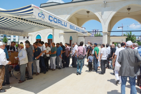 Odamz tarafndan 15 Temmuz ehitleri ve Tren Kazasnda Hayatn Kaybedenler in Mevlit Okutuldu