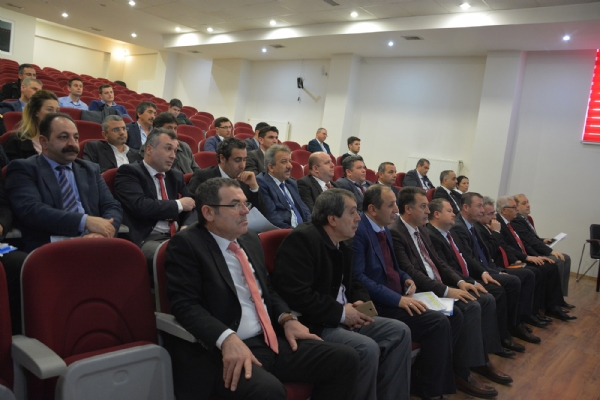 Odamz Ynetim Kurulu Bakan Yardmcs smail Krolu "AR - GE almalar Okul Sanayi birlii Toplants"na Katld
