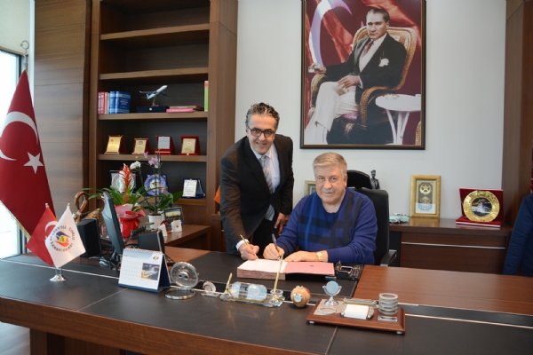 Odamz ve etin Akademi Arasnda Eitim Hizmetlerinde  ndirim  Protokol mzaland