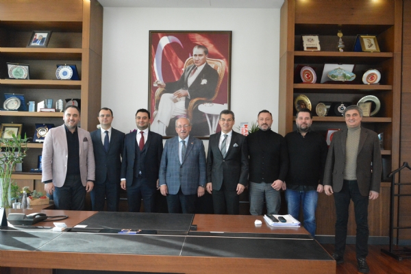 Tekirdağ Büyükşehir Belediye Başkanı Sayın Kadir Albayrak  ve Genel Sekreter Yardımcısı Sayın Erdin Eral Odamıza İade-i Ziyarette Bulundular