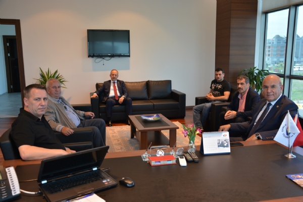 AK Parti Tekirda Milletvekili Metin Akgn´den Odamz Meclis Bakan smail Glerolu´na Ziyaret
