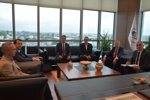 orlu TSO´da alma ve Sosyal Gvenlik Bakanl Mstear Ahmet Erdem´in Terifleriyle " Sal ve Gvenlii  Semineri Gerekleti