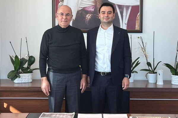 Ak Parti 26. Dönem Tekirdağ Milletvekili ve Odamız Önceki Dönem Meclis Başkanı Sayın Metin Akgün, Yönetim Kurulu Başkanı İzzet Volkana Ziyarette Bulundu