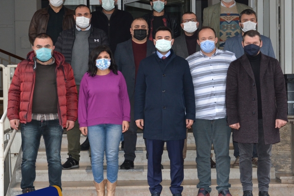 Odamız Yönetim Kurulu Başkanı İzzet Volkan ve Basın Yayın ve Halkla İlişkiler Komisyonu Çorlu Gazeteciler Derneğine Ziyarette Bulundular