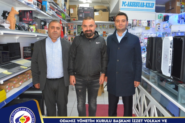 Odamız Yönetim Kurulu Başkanı İzzet Volkan ve Yönetim Kurulu Üyesi Ertuğrul Adıgüzel, Haber 282 Gazetesi Kurucu ve İmtiyaz Sahibi Metin Engin´e Ziyarette Bulundu