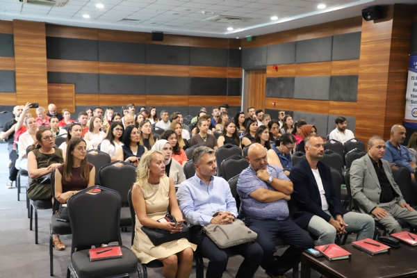 �orlu Ticaret ve Sanayi Odas� ile CNR �ED �evre Hizmetleri  �� Birli�inde �Su Verimlili�i ve Mavi Belgelendirme S�reci� E�itimi  Odam�zda Ger�ekle�tirildi