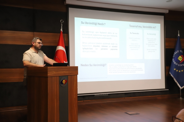�orlu Ticaret ve Sanayi Odas� ile CNR �ED �evre Hizmetleri  �� Birli�inde �Su Verimlili�i ve Mavi Belgelendirme S�reci� E�itimi  Odam�zda Ger�ekle�tirildi