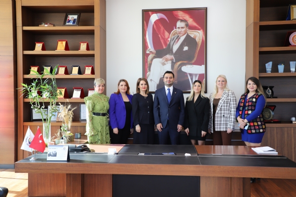 TOBB Tekirda Kadn Giriimciler Kurulu Bakan Sn.Ayben Erdoan, Bakan Yardmclar Sn. Burcu Adgzel, Sn. Burcu Ergene ve Heyeti Odamz Ynetim Kurulu Bakan zzet Volkan Ziyarette Bulundular