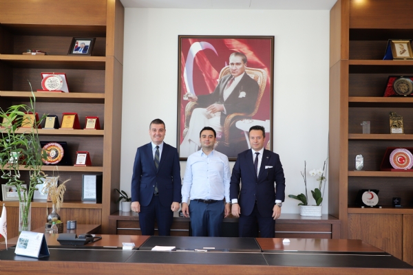 Halk Bankas orlu ube Mdr Erhan TAN ve  Trkiye Hayat Emeklilik A.. Trkiye Sigorta Blge Mdr Burak EKER, Odamz Ynetim Kurulu Bakan zzet VOLKAN Ziyaret Etti