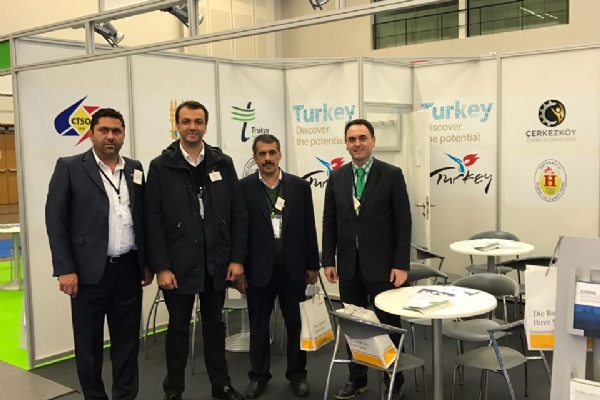 Trakya  Dnyas Stuttgartta Dnya Profesyonelleriyle Bulutu