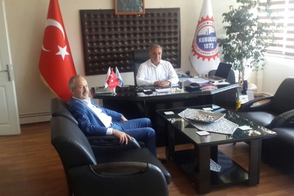 Odamız Yönetim Kurulu Başkanı İbrahim Gönül´den S.S. Çorlu Koordine Küçük Sanayi Sitesi Yapı Kooperatifi Yönetim Kurulu Başkanı Zeki Dobrucalı´ya Ziyaret