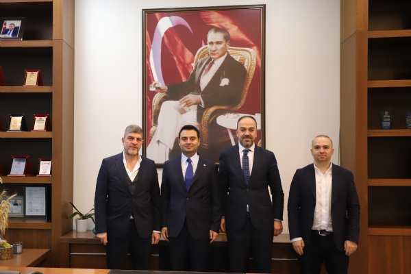 Arden Sentetik Çuval San. A.Ş. Yetkilileri ve 13. Meslek Komitesi Üyesi Sayın Özbuğ Aksan Odamız Yönetim Kurulu Başkanı İzzet Volkanı Ziyaret Etti