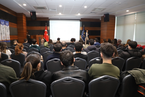 orlu Ticaret ve Sanayi Odas ve Namk Kemal niversitesi   birliinde  Dzenlenen Yaln retim Etkinlii Gerekleti