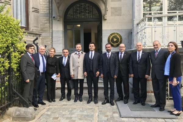 TOBB Bakan Rifat Hisarcklolundan Odamz Ynetim Kurulu Bakan zzet Volkana zel Davet