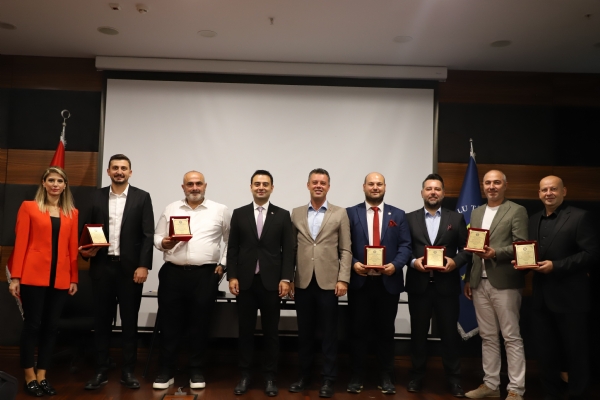 orlu Ticaret ve Sanayi Odas 2024 yl Meslek Komiteleri 2. Bileik Toplants orlu Belediye Bakan Ahmet SARIKURT´un  Da Katlm le Gerekleti