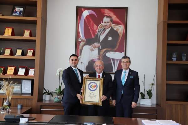 Tekirda Bykehir Belediye Bakan Sayn Kadir ALBAYRAK, Odamza Veda Ziyaretinde Bulundu