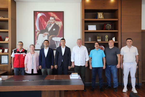 Tekirda l Tarm ve Orman Mdr Sayn Mehmet AKSOY  ve Beraberindeki Heyet, orlu Ticaret ve Sanayi Odas  Ynetim Kurulu Bakan zzet VOLKAN´ Makamnda Ziyaret Etti