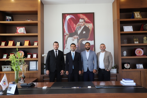 MUCA Matbaaclk Bask Endstri San. Tic. Ltd. ti., Envir Mhendislik evre Danmanlk San. ve Tic. Ltd. ti. ve Oto Ayhan Yedek Para Firma Yetkilileri Odamz Ynetim Kurulu Bakan zzet Volkan  Ziyaret Etti