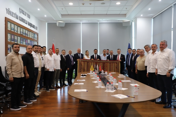 �orlu Ticaret ve Sanayi Odas� (�orlu TSO) ile Van Ticaret ve Sanayi Odas� (Van TSO)aras�nda   �Karde� Oda Protokol�� �mzaland�