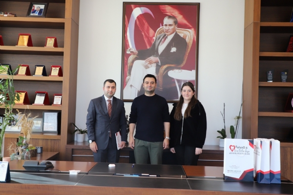 Özel Fulya Ağız ve Diş Sağlığı Polikliniği Odamız Yönetim Kurulu Başkanı İzzet VOLKANı Ziyaret Etti