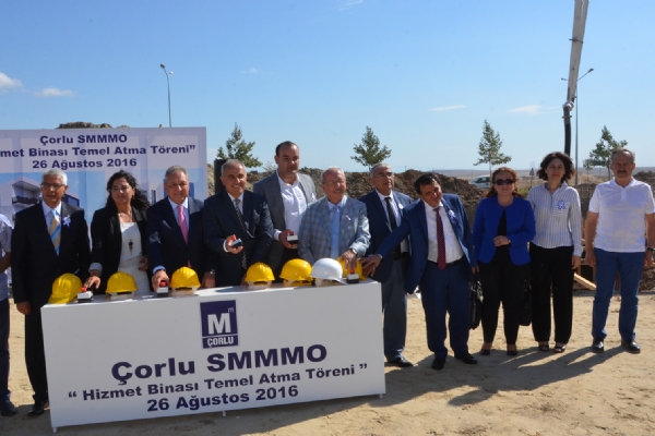 brahim Gnl, orlu SMMM Hizmet Binasnn Temel Atma Trenine Katld