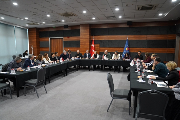 E�itimden �stihdama �nsan Kaynaklar� Zirvesi Organizasyonu ��in �sti�are Toplant�s� Bat� E�itim Salonunda Ger�ekle�ti