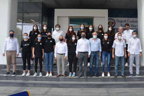 ÇBSK Kadın Voleybol Takımından Odamıza Ziyaret