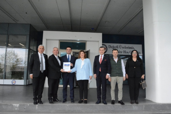 İyi Parti Tekirdağ İl Başkanı Gökhan Metiner, İyi Parti Tekirdağ milletvekili adayı Tamer Dodurga, Zeki Uzun, Selcan Taşçı Hamşioğlu, Özgen Keskiner Karakaya ve Teşkilat Mensuplarından Odamıza Ziyaret