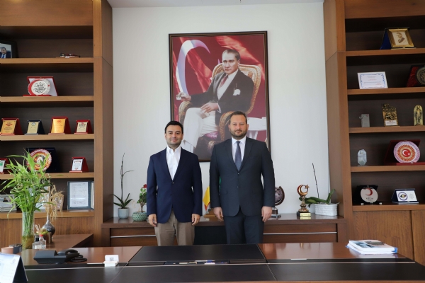 Tekirda l Kltr ve Turizm Mdr mer Faruk Karakk, orlu Ticaret ve Sanayi Odasn Ziyaret Etti