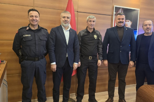 �orlu Ticaret ve Sanayi Odas� 12. Meslek Komitesi&acute;nden �orlu �l�e Emniyet M�d�r� Say�n �lhan �ZDEM�R&acute;e Ziyaret