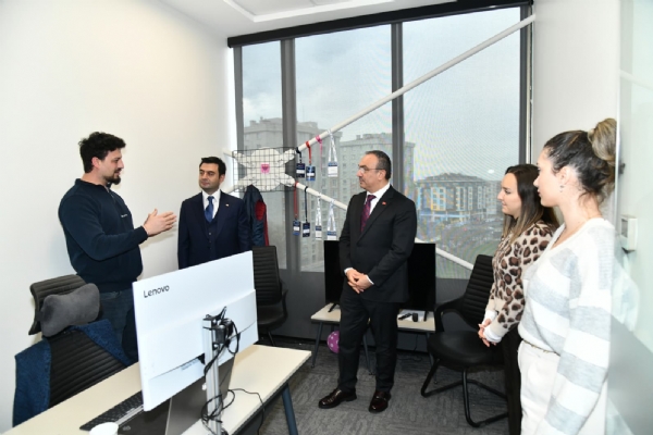 Tekirdağ Valisi Sayın Recep SOYTÜRK ve Çorlu Kaymakamı Sayın Niyazi ERTEN´den, Trakya TEKMER´e Ziyaret