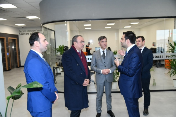 Tekirdağ Valisi Sayın Recep SOYTÜRK ve Çorlu Kaymakamı Sayın Niyazi ERTEN´den, Trakya TEKMER´e Ziyaret